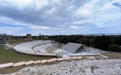 Teatro greco di Siracusa, tra pietra e spettacolo millenario