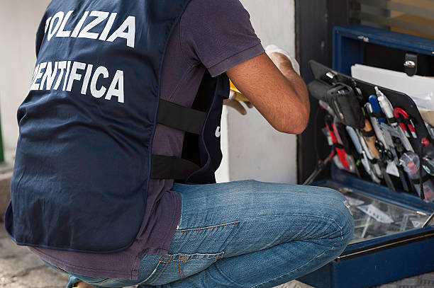 260428 polizia scientifica 1