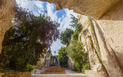 Le Latomie di Siracusa. Le cave che raccontano la storia nascosta della città