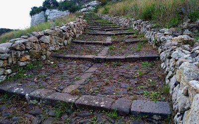 Melilli – Il respiro della pietra: viaggio guidato sul Sentiero delle Cento Scale