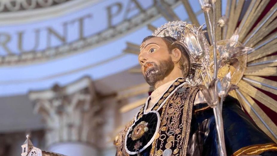 Augusta-festa-San-Domenico-8-agosto-2025-processione-cannoni-concerto-Serena-Brancale-Anema-e-Core-tour
