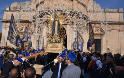 Floridia, festa del Patrocinio di Maria SS nell’Ascensione. Simulacro in piazza alle ore 12 e processione