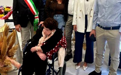 Festa e commozione a Priolo per i 100 anni di Marta Ventimiglia