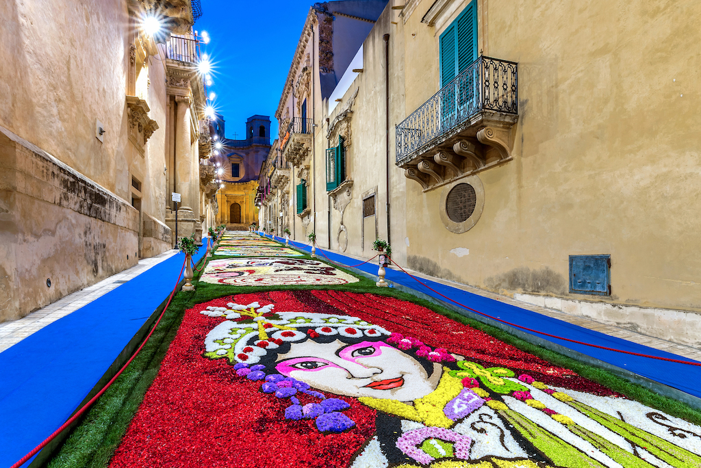 Sicilia_Noto_Infiorata_phDepositphotos_MichelePonzio-1