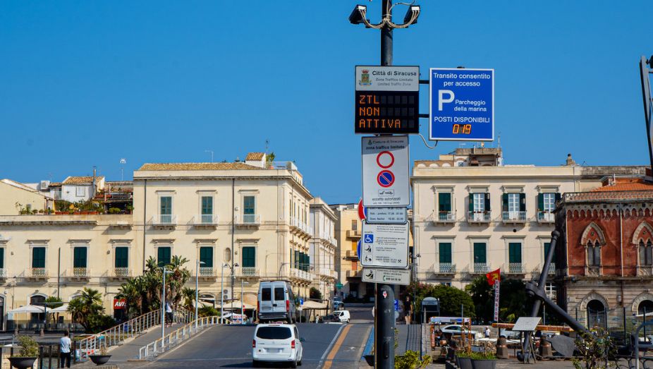 Ztl-Siracusa-Cavallaro-critica-lestensione-invernale-Metodo-del-marchese-del-Grillo