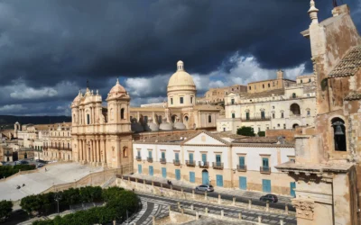 Noto – Percorsi d’Arte. Sabato 23 Maggio una serata tra vernissage, letteratura e musica a Palazzo Landolina