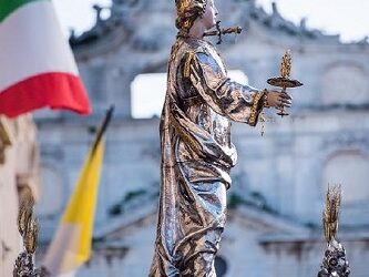 Siracusa – Ottava di Santa Lucia. Questa sera il ritorno del simulacro in Cattedrale