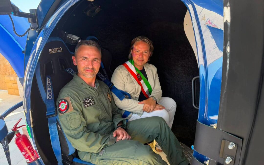 Noto con il naso all’insù | Inaugurato il Villaggio dell’Aeronaomani il grande Air Show 2026