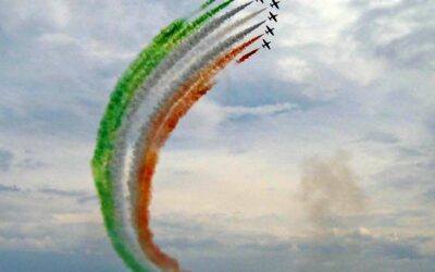 Lido di Noto, il cielo si è tinto di tricolore. Successo per il Noto Air Show 2026