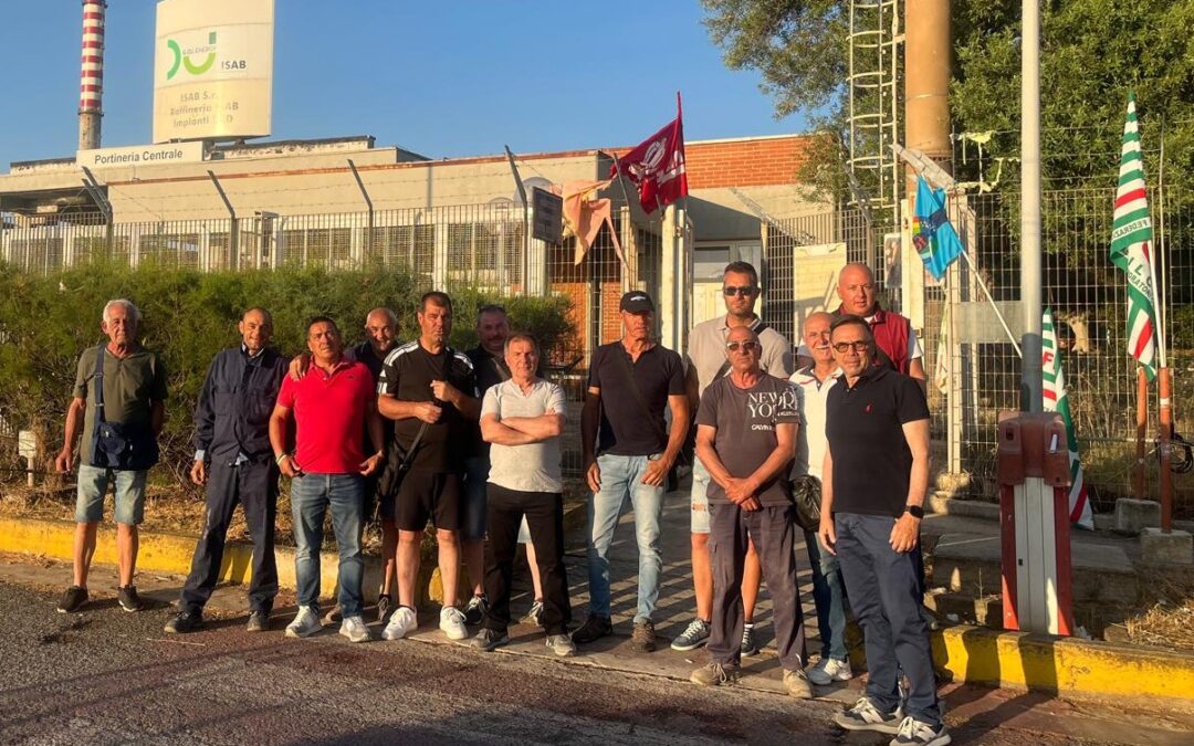 Vertenza COGESI, sale la tensione | Il territorio si mobilita per salvare 67 posti
