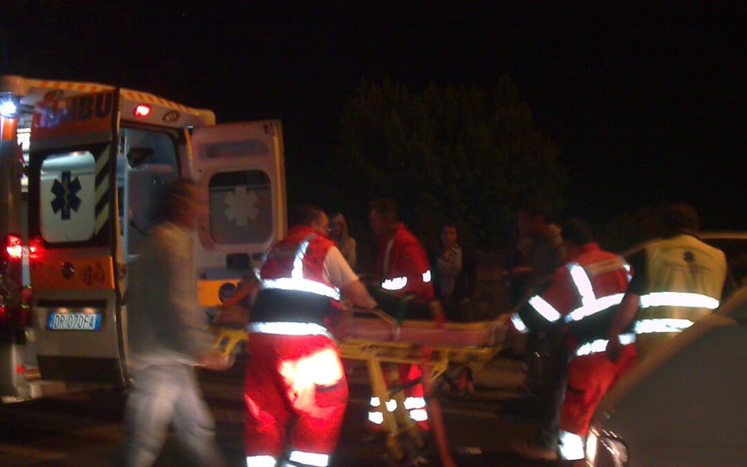 Tragedia nella notte a Siracusa | Muore un ragazzo di 15 anni, gravissimo un 18enne