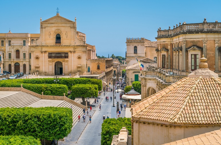 noto-8