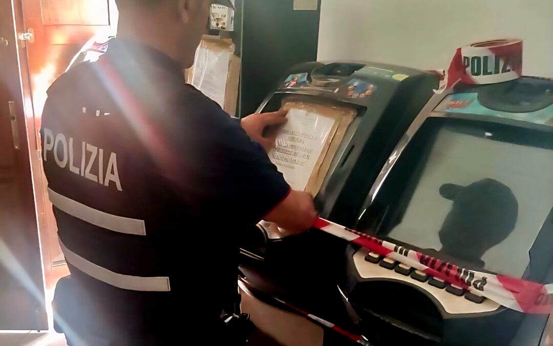 Pachino, sala giochi irregolare in un bar: chiusura per 30 giorni e multa da 65 mila euro