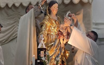 Sortino | Ricollocate le corone restaurate della Madonna del Carmelo