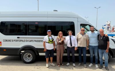 Portopalo, arriva il nuovo scuolabus comunale | Il sindaco annuncia il nuovo servizio