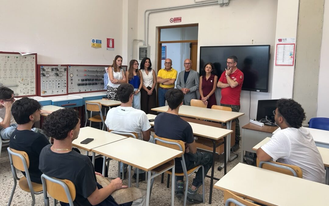 Siracusa – Concluso l’ottavo corso per saldatori IREM | 19 giovani formati per il mondo del lavoro