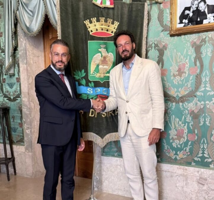 UniCredit si conferma Banca del Territorio | Incontro tra il Sindaco Italia e il Manager Mancini