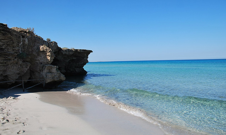 Siracusa d’estate | Tra sabbia d’oro, miti di Ortigia e mari da custodire