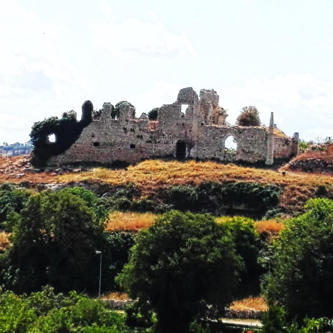 Buscemi-Castello-Requisenz-3_InPixio