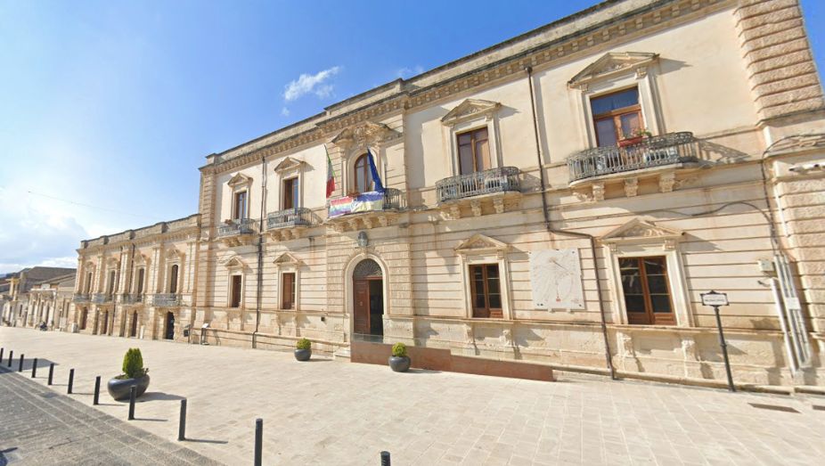 Canicattini-Bagni-consiglio-approva-bilancio-applausi-bipartisan-per-Amenta