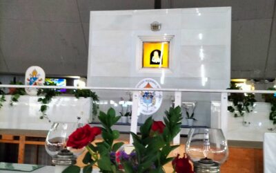 Tre rose alla Madonna delle Lacrime in memoria delle vittime della mafia