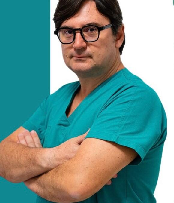 Prof. Vincenzo Costa, quando competenza e umanità fanno la differenza | Il volto dell’endocrinochirurgia siciliana