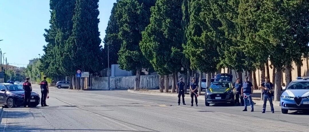 Priolo Gargallo, controlli “ad alto impatto”: 178 persone identificate e 90 veicoli controllati. Sanzioni per oltre 17mila euro
