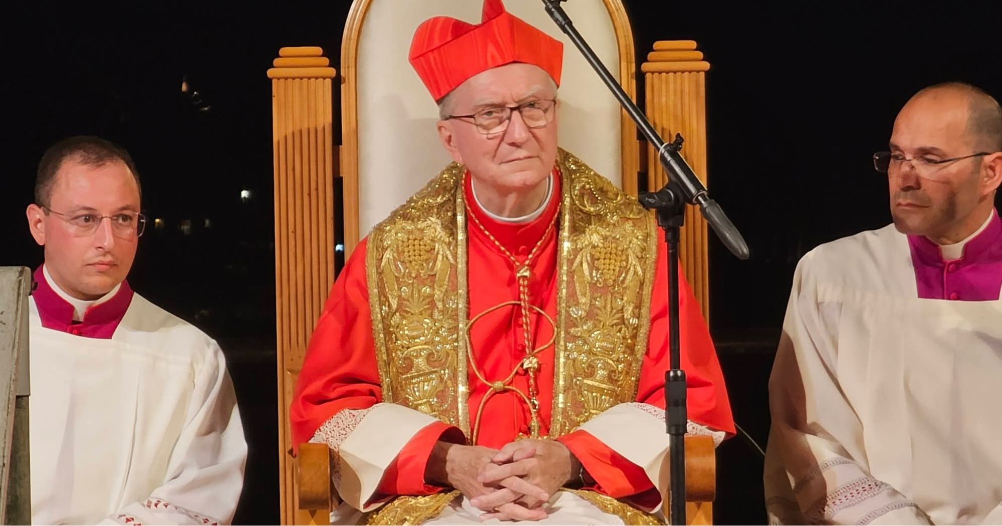 facebook_SANT_AGATA Il Cardinale Parolin ad Aci Castello per il IX centenario delle reliquie (14)