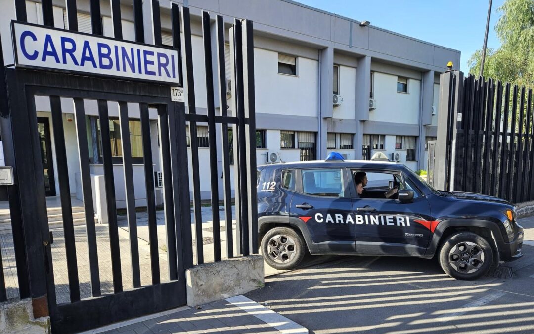 Lentini, tradito dall’agitazione al posto di blocco: guidava un’auto rubata, denunciato 40enne