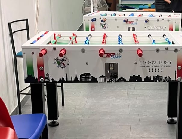 261024 sala giochi