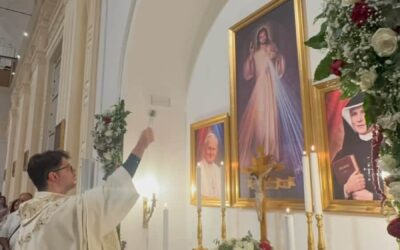 Noto: al Pantheon benedetto il nuovo altare della Divina Misericordia, voluto dal parroco Don Daniele Nocca nella festa di San Giovanni Paolo II