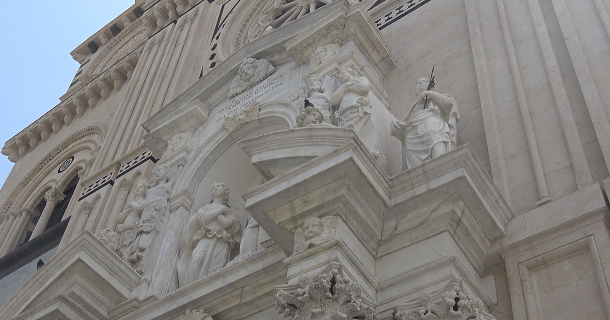 Facebook_copertina_cattedrale-Acireale