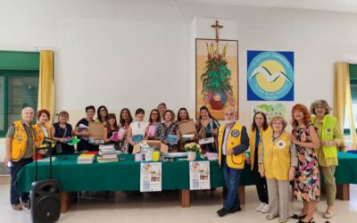 La solidarietà sale in cattedra: il Lions Club Siracusa Host dona lo “Zaino Sospeso” all’Istituto Verga-Martoglio
